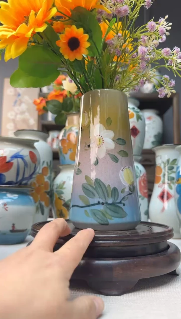 【闪购商品】瓶景德镇手绘陶瓷花瓶底部无孔高18口6左右