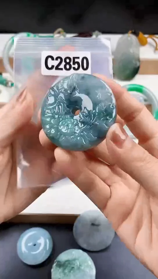 颈饰未镶嵌翡翠天然翡翠吊坠挂件