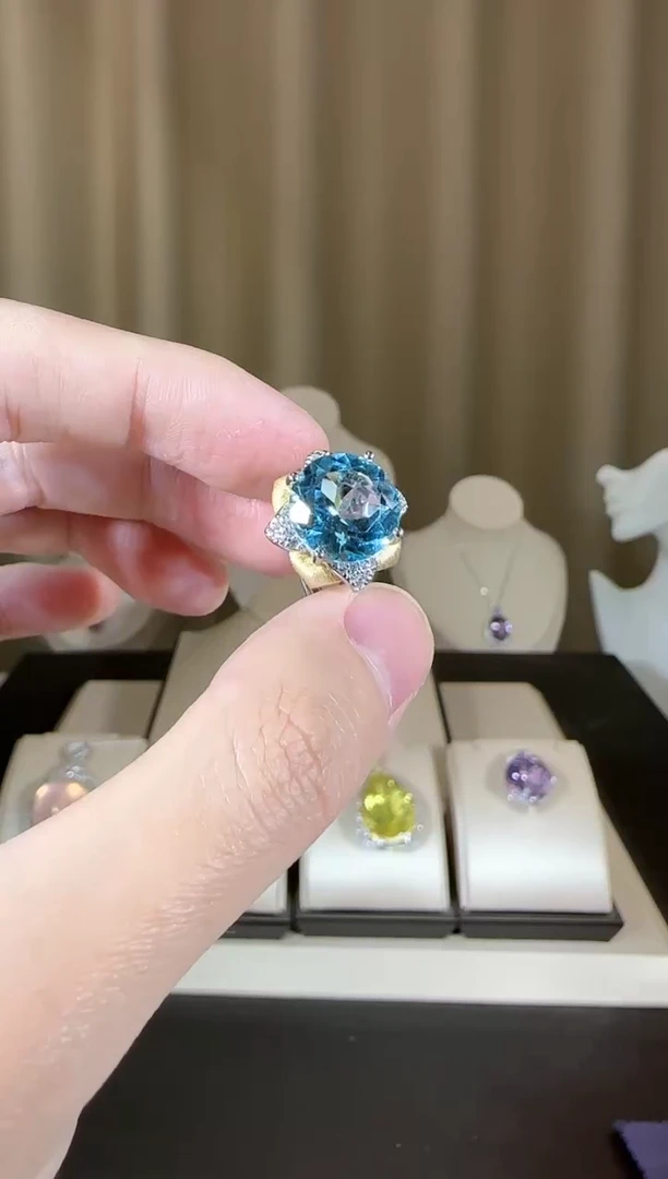 【闪购商品】托帕石戒指银S925镶嵌12mm