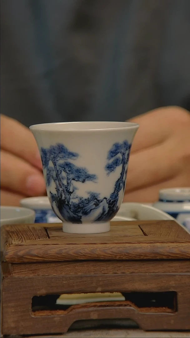 世**态景德镇柴窑青花瓷艺术