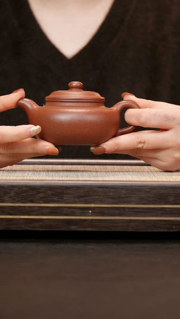 茶壶紫砂原矿降坡泥 仿古壶