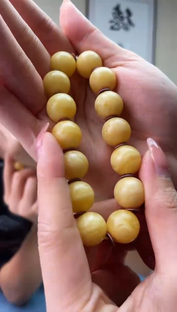 琥珀未镶嵌珠宝奇石 T022 14假一罚十多样性发其一