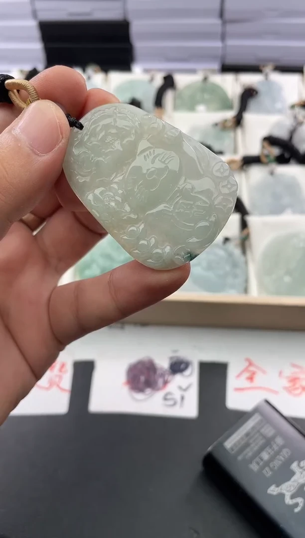 颈饰未镶嵌翡翠....9/7/.148p
