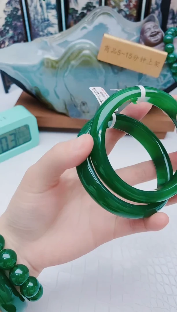 【闪购商品】玛瑙/玉髓手镯未镶嵌玛瑙手镯