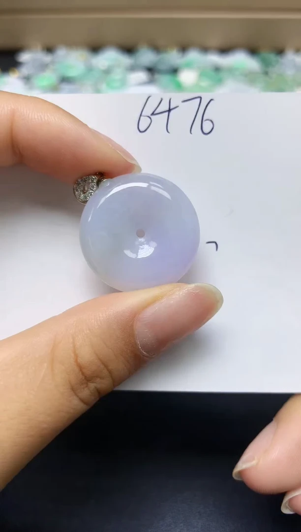 翡翠未镶嵌颈饰 天然缅甸翡翠A货