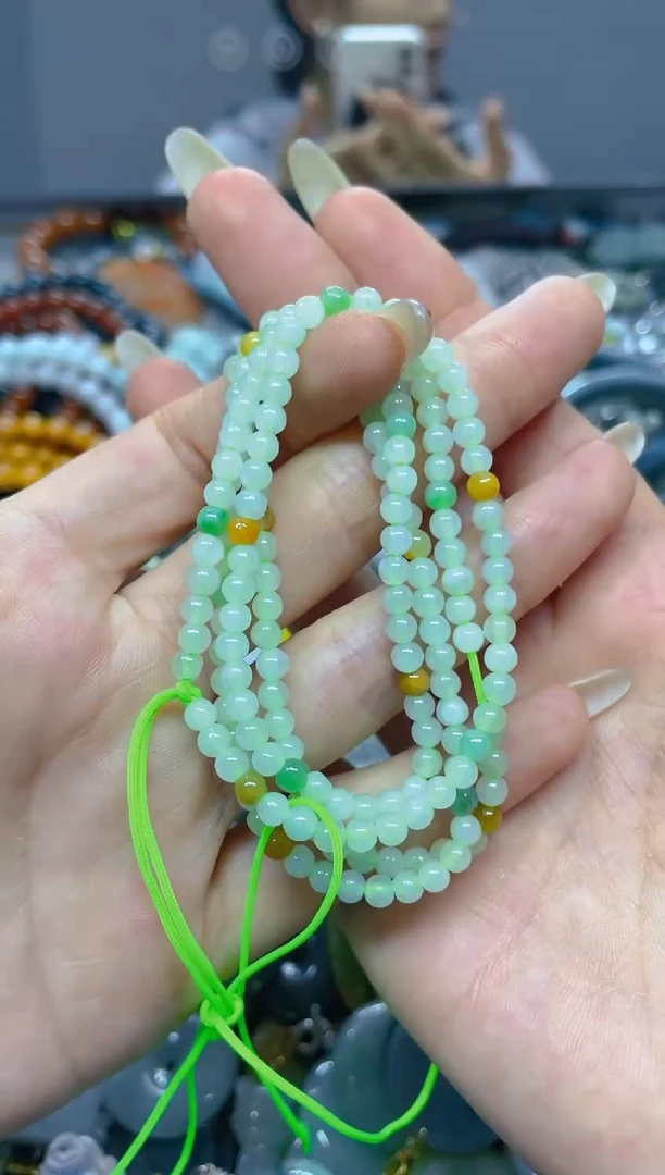 颈饰未镶嵌翡翠4MM/ T /翡翠A货，一件也是批发价