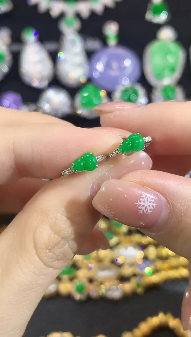 18K金镶嵌翡翠耳饰A1翡翠多样性发一件