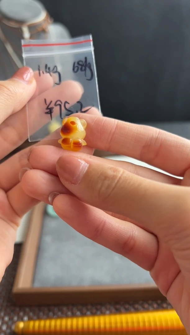 未镶嵌颈饰蜜蜡902买断