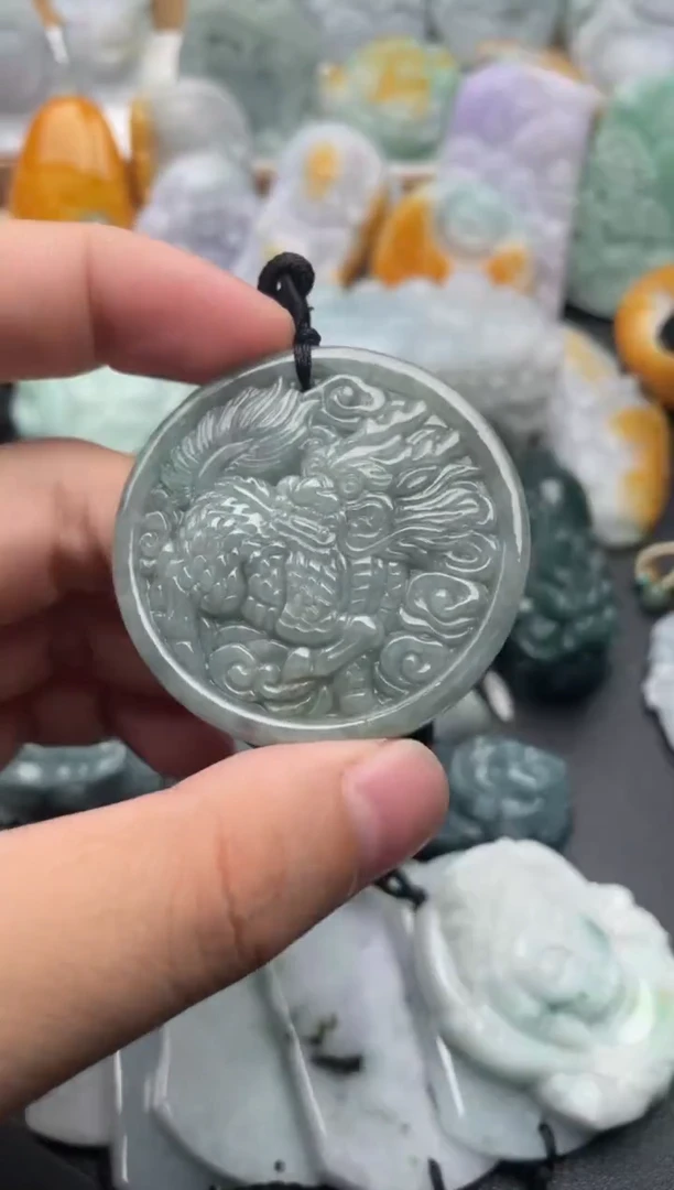 吊坠(不含链)未镶嵌翡翠1