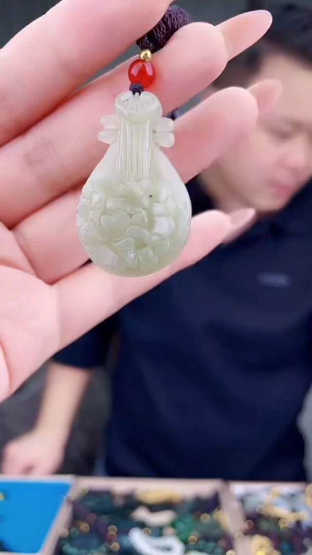 未镶嵌和田玉挂件和田玉拍一发一，多样性发货！