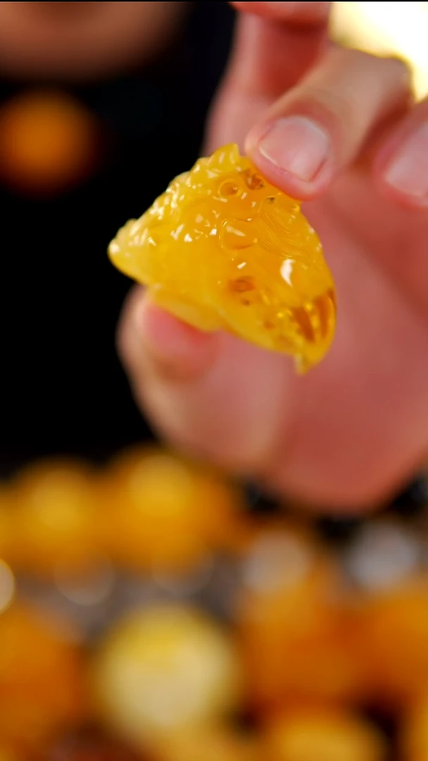 裸石琥珀未镶嵌焦皮料蟹钳14.3