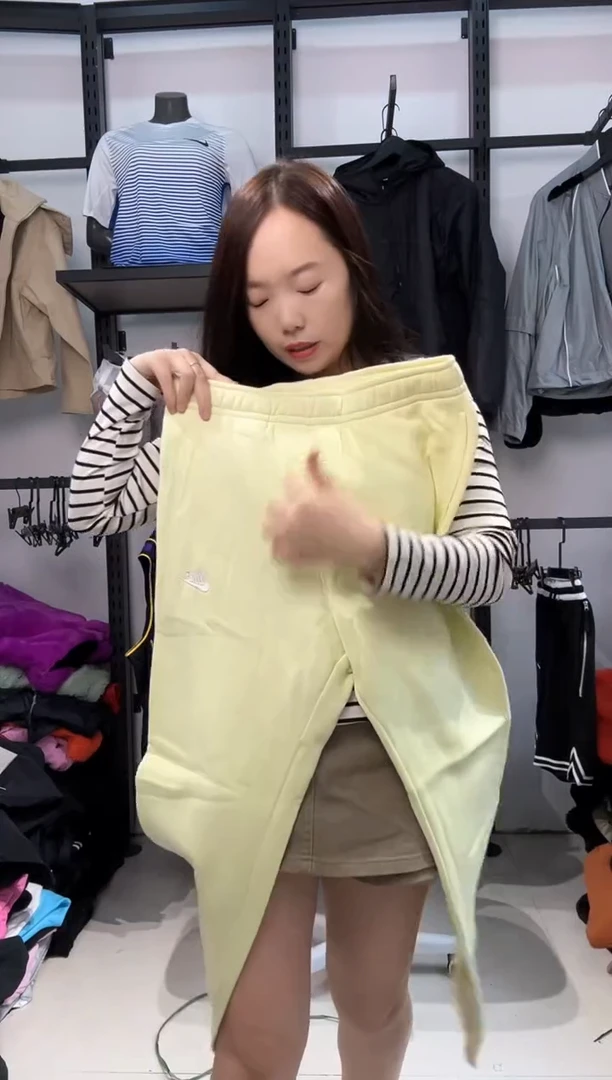 2797  编码  瑕疵直播间过款为准 尺码L