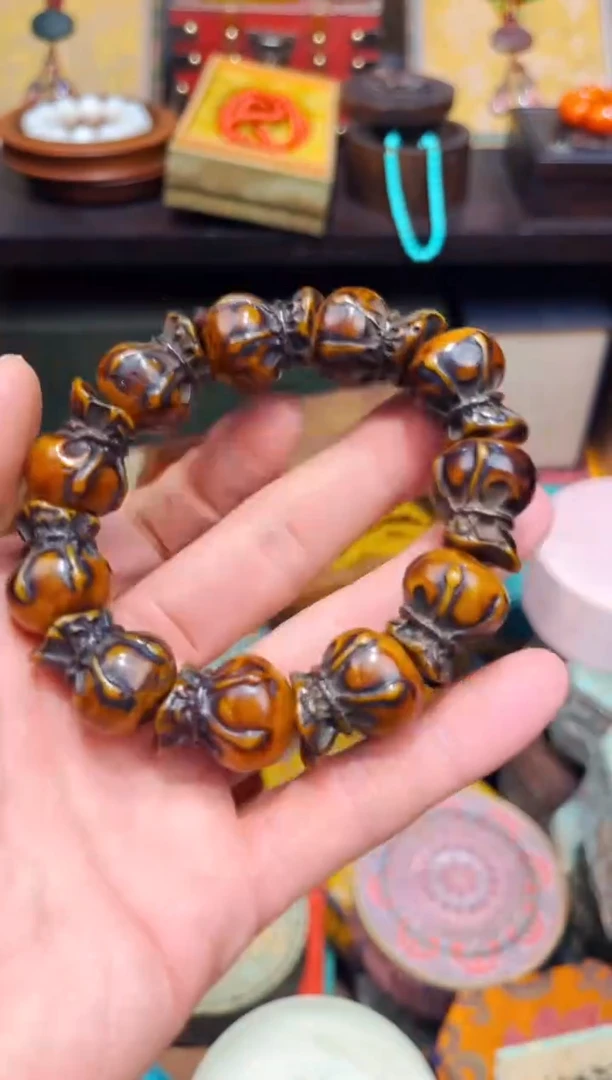 【闪购商品】蜜蜡裸石未镶嵌Q瑞哥专属高端精品63