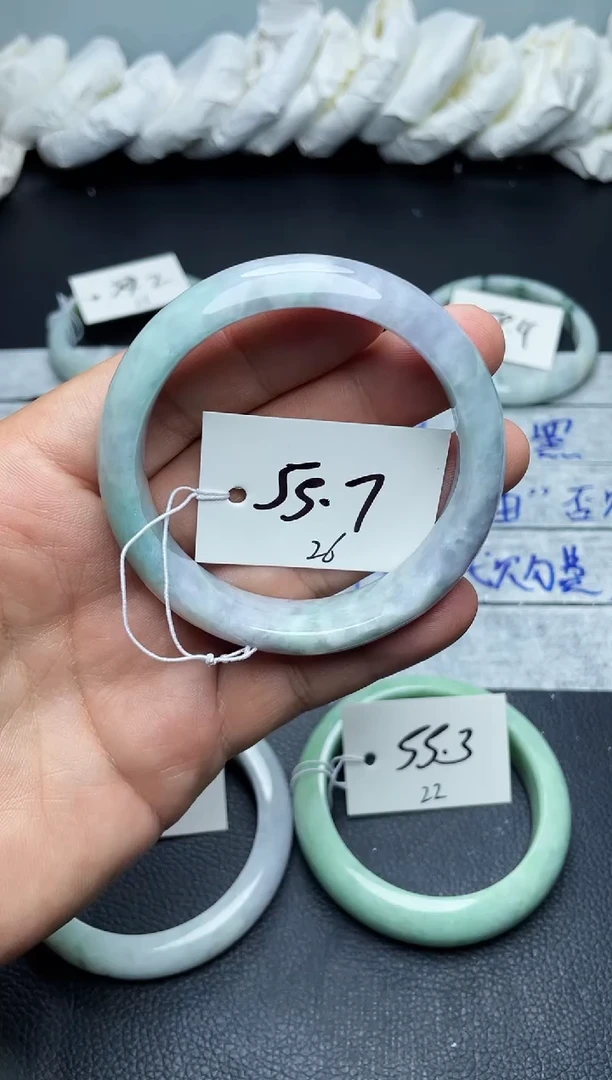 未镶嵌手镯翡翠26