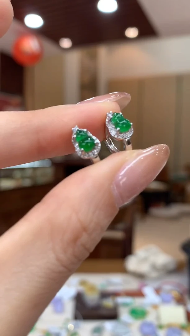 未镶嵌翡翠耳饰耳包