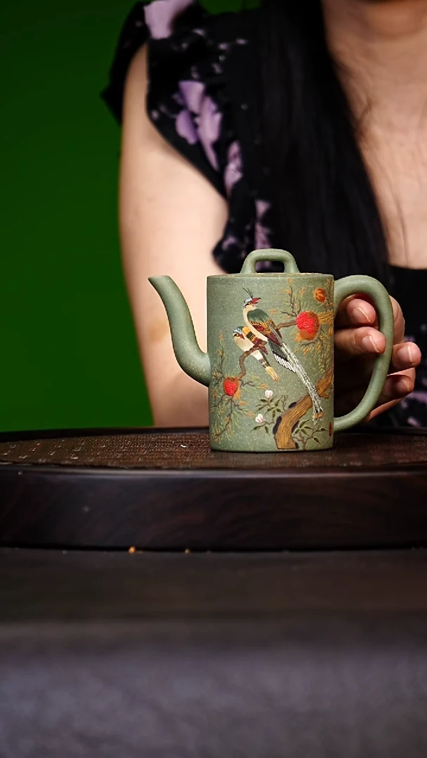 宜兴原矿高端紫砂 豆青砂240cc