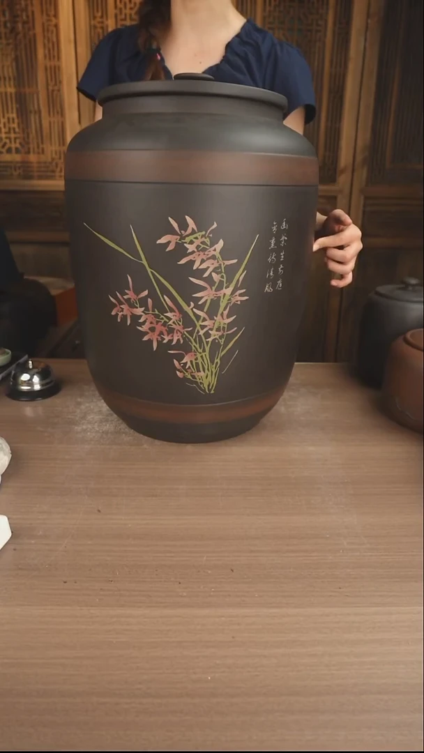 建水紫陶云南建水紫陶茶缸米缸