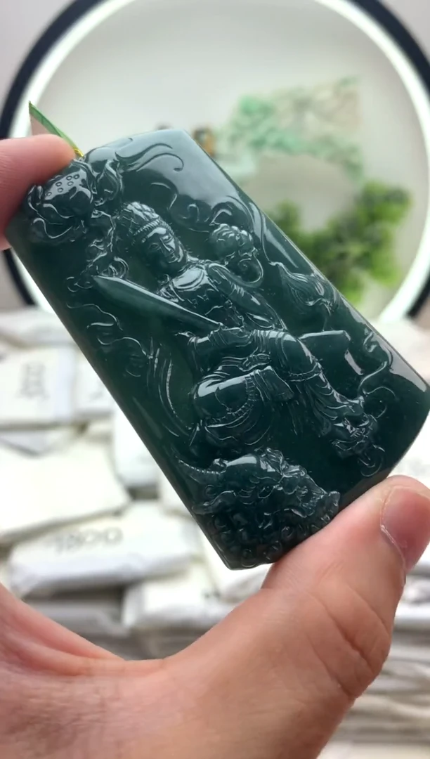 颈饰未镶嵌翡翠文殊