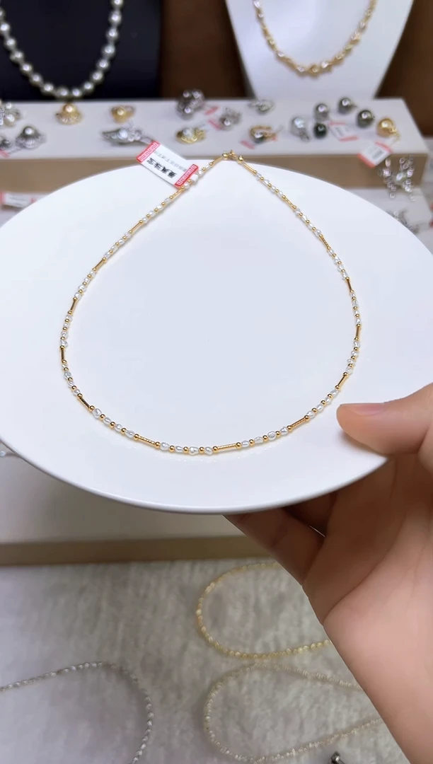 海水珍珠18K金镶嵌颈饰澳白