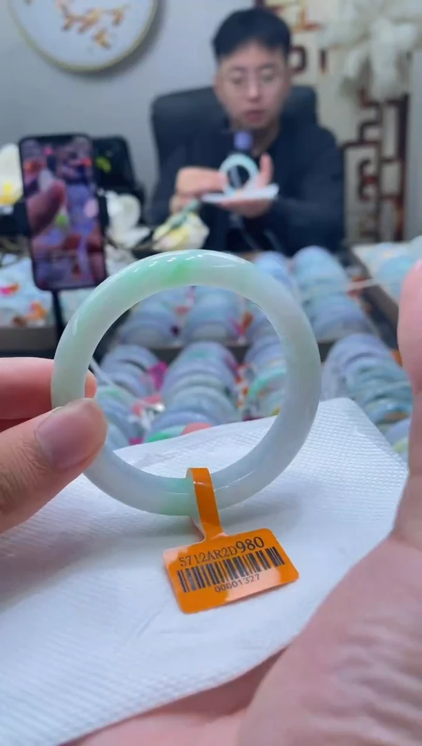 未镶嵌手镯翡翠021-57