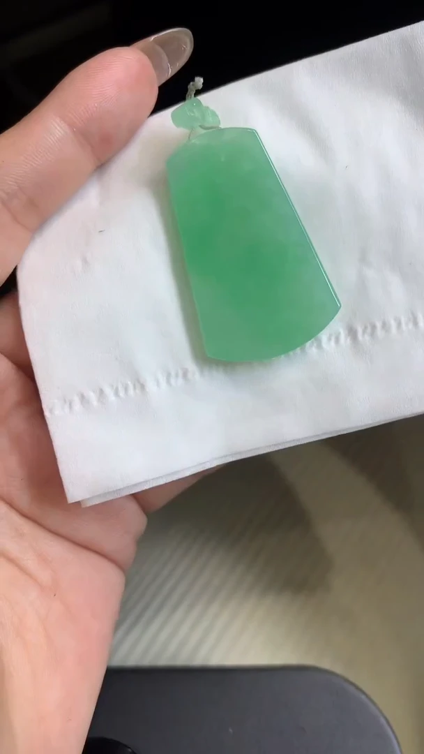 【闪购商品】定制翡翠未镶嵌翡翠