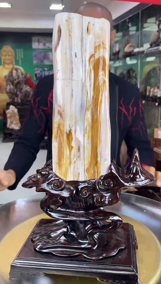 缅甸天然树化玉摆件