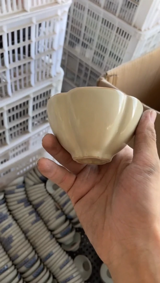 杯无运费险有瑕疵的摄影的产品有使用过的痕迹有点脏介意勿拍