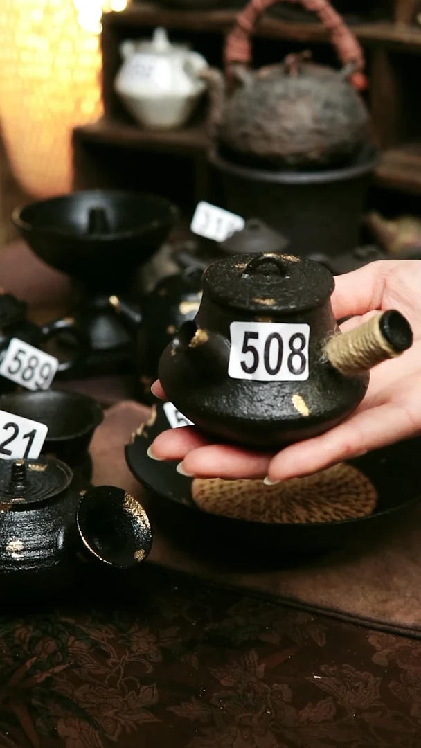 紫砂全手工侧把茶壶125毫升