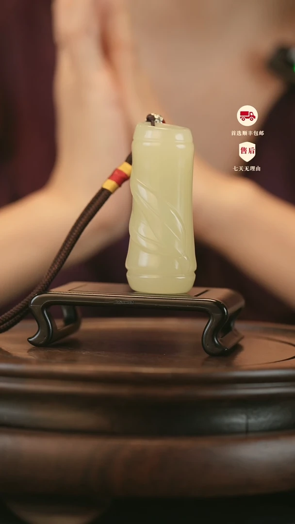 云南石竹叶青雕刻：竹报平安手把件摆件挂件