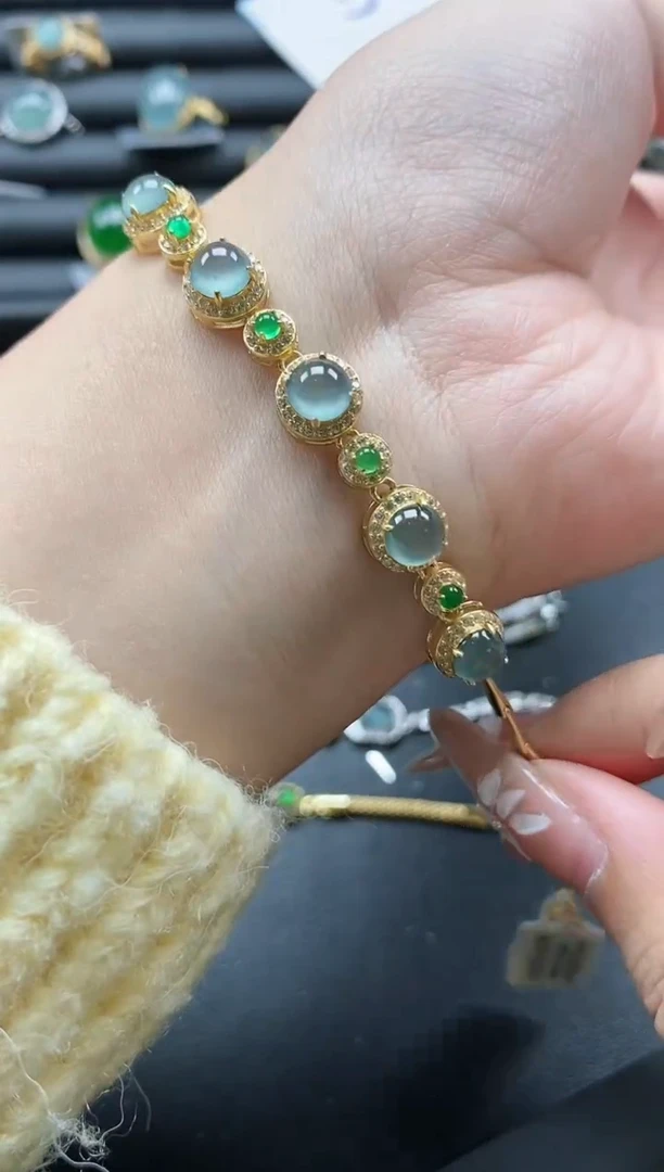 【闪购商品】翡翠戒指银S925镶嵌51511