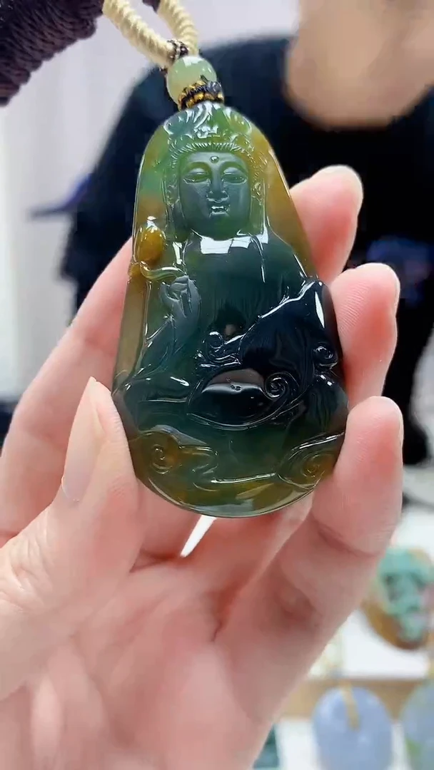 未镶嵌定制翡翠4898zm-毛货挂件81观音