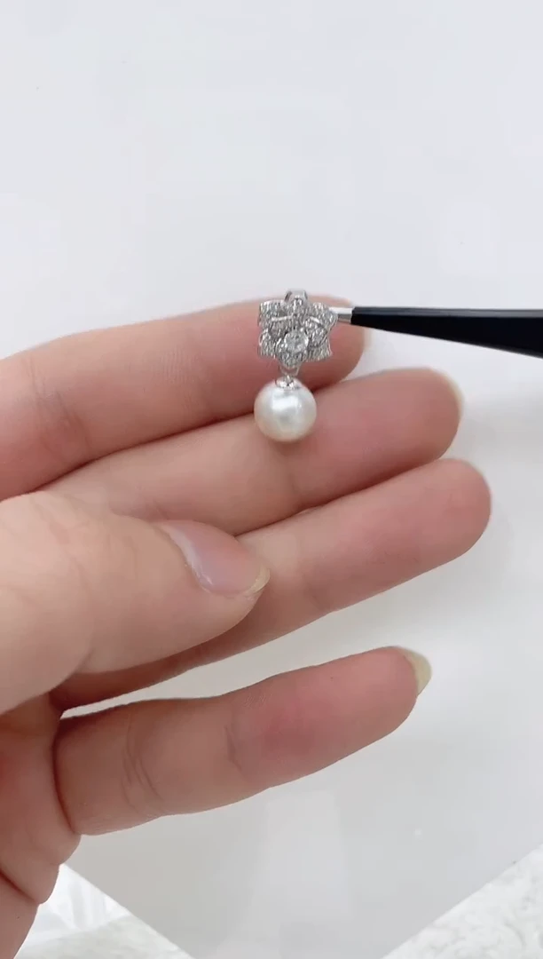 【闪购商品】海水珍珠吊坠(不含链)银S925镶嵌海水珍珠吊坠