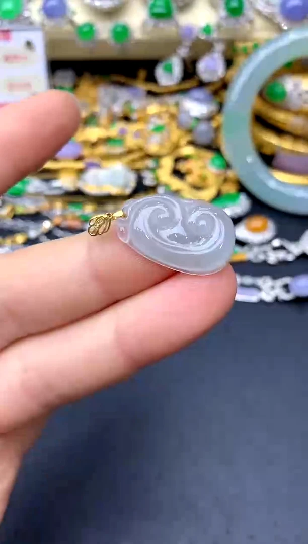 颈饰18K金镶嵌翡翠19 -中国好珍宝