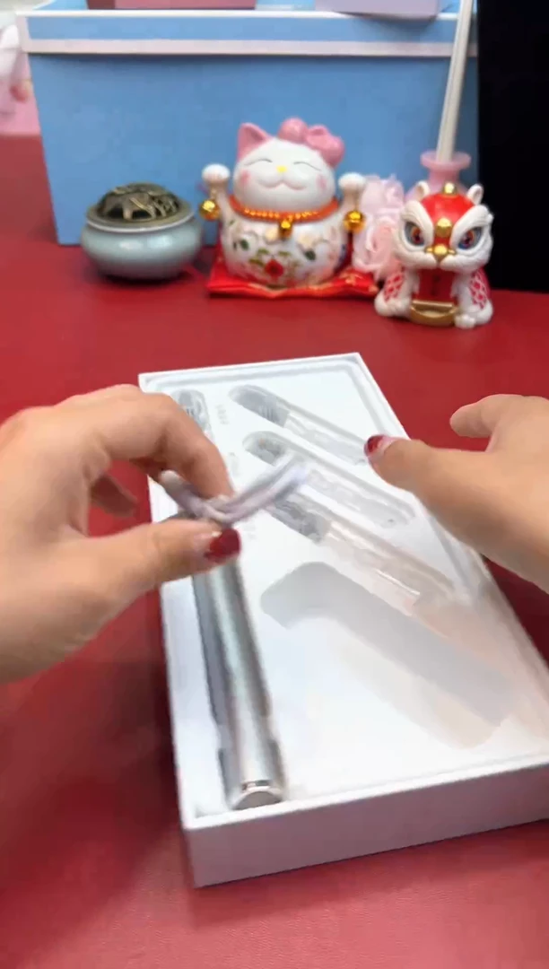 正在放漏，快来抢啊@@@YF772