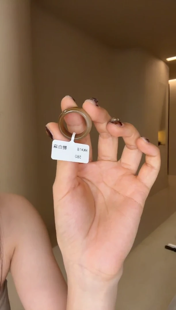 未镶嵌戒指和田玉18码糖白麻