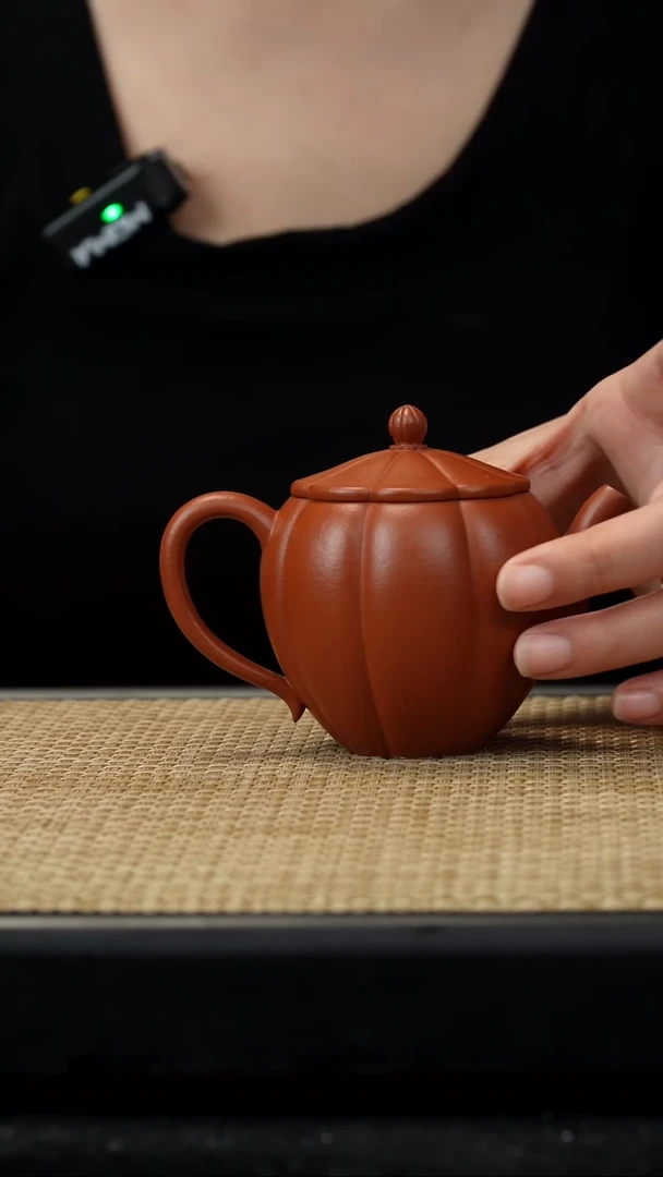 茶壶紫砂熟砂筋纹宫灯150c