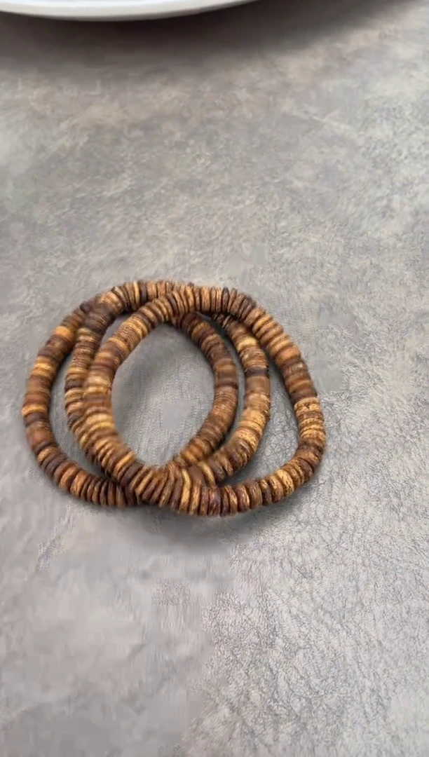 【闪购商品】沉香手串48号惠安红土多样性发一条