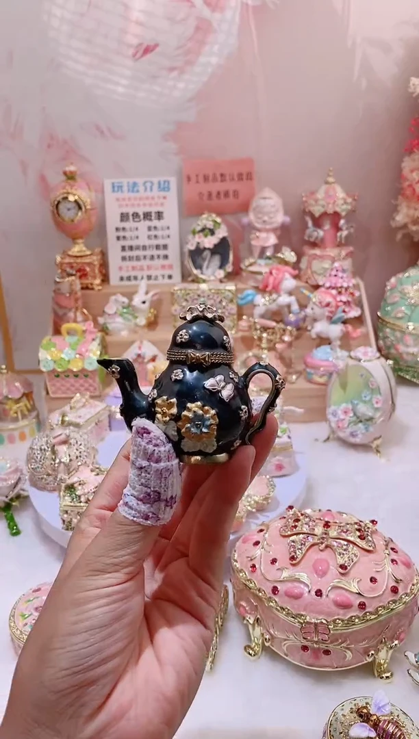 珐琅彩中古首饰盒摆件