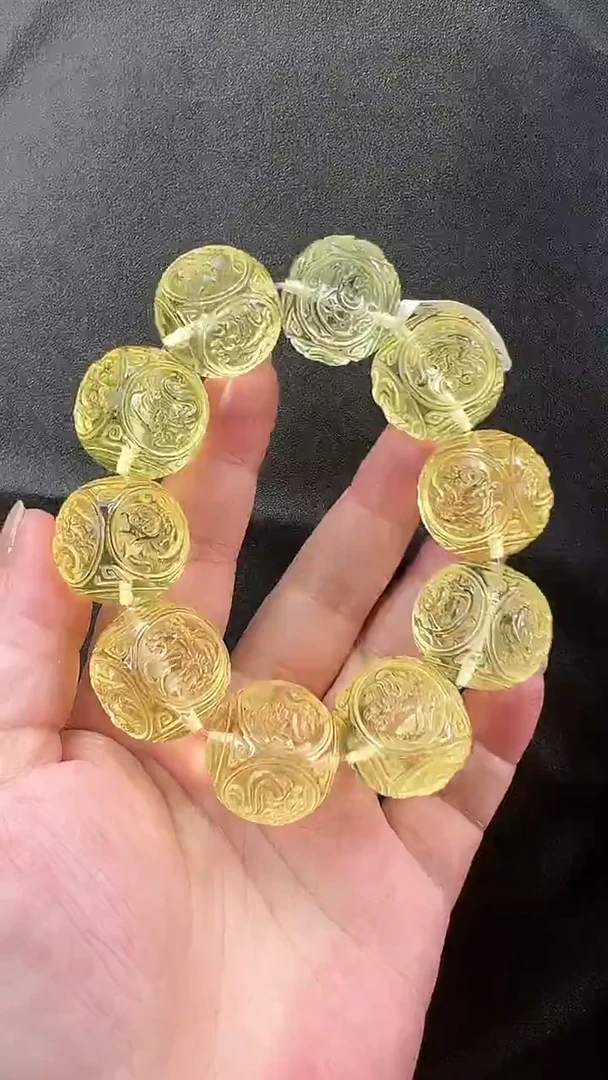 未镶嵌颈饰琥珀手串
