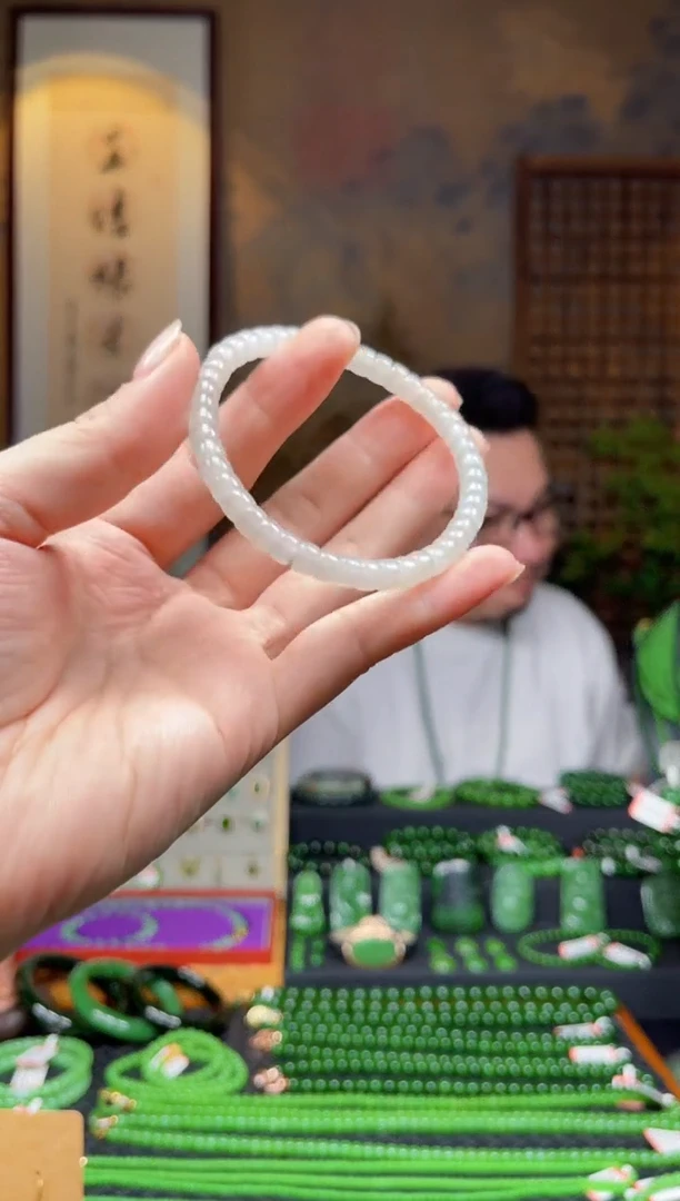 颈饰未镶嵌和田玉白玉药片珠单圈手串多样性发一