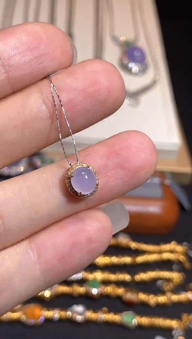 翡翠18K金镶嵌吊坠(不含链)吊坠