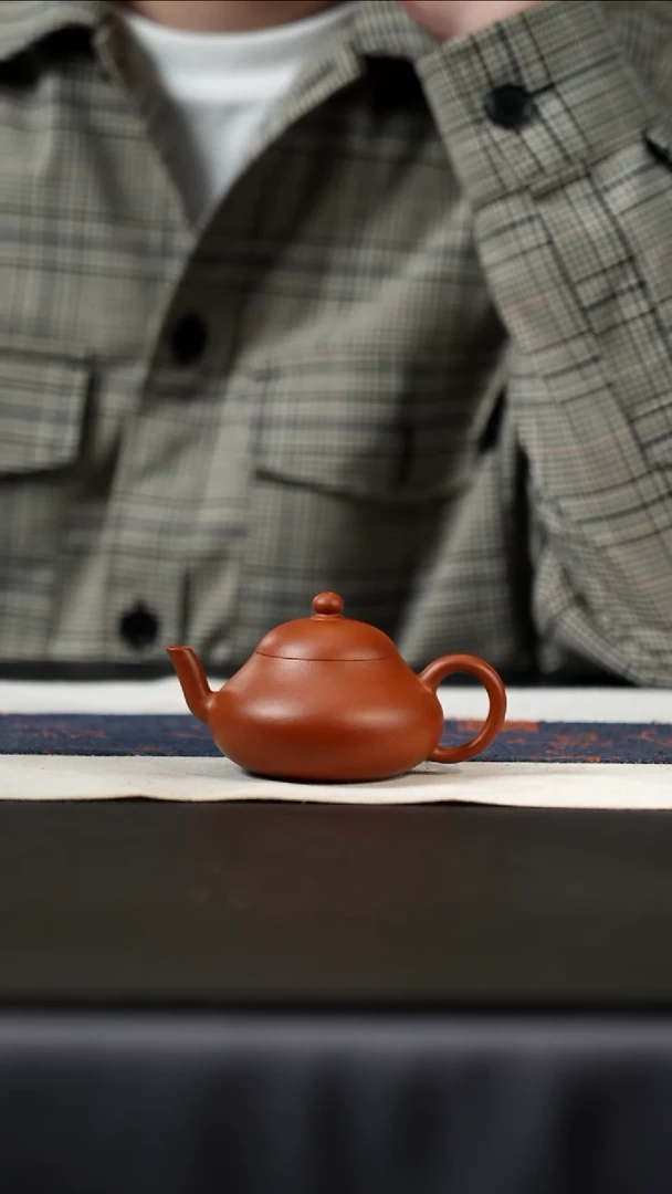 茶壶紫砂红降坡梨形