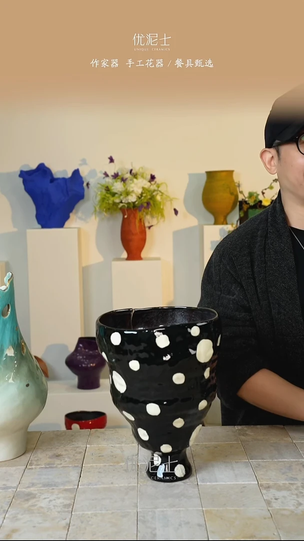 蛋**?大丹黑白波点抱抱桶