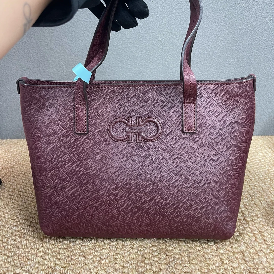99新 FERRAGAMO/菲拉格慕 /DD0711/单肩包/23629437