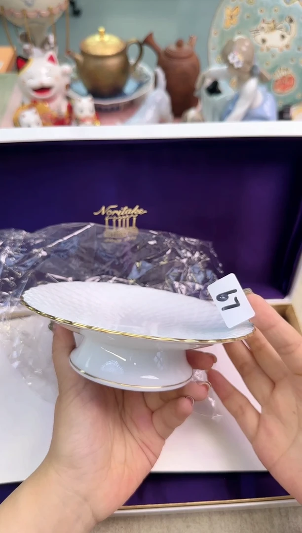 瓷片泡泡家的瓷器真好看