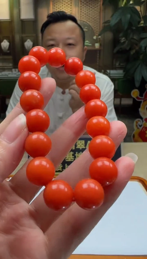 翡翠未镶嵌颈饰Y-2025-6-3-27