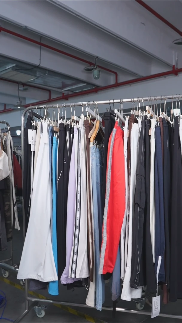 YKYB新款T恤 款式随机 M码