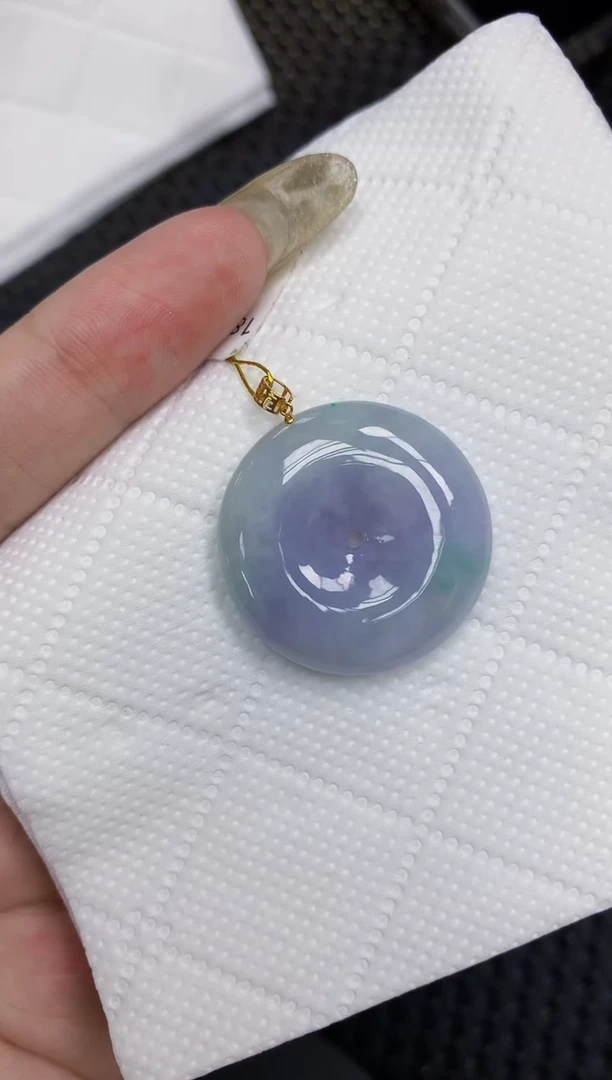 翡翠18K金镶嵌颈饰1111111111