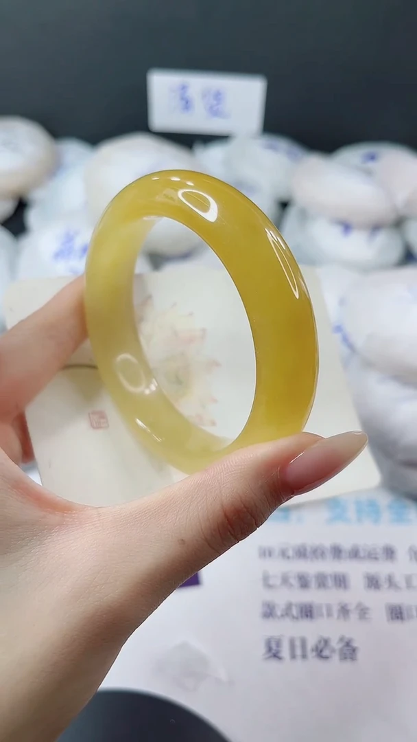 未镶嵌手镯石英质玉多样性发货L371