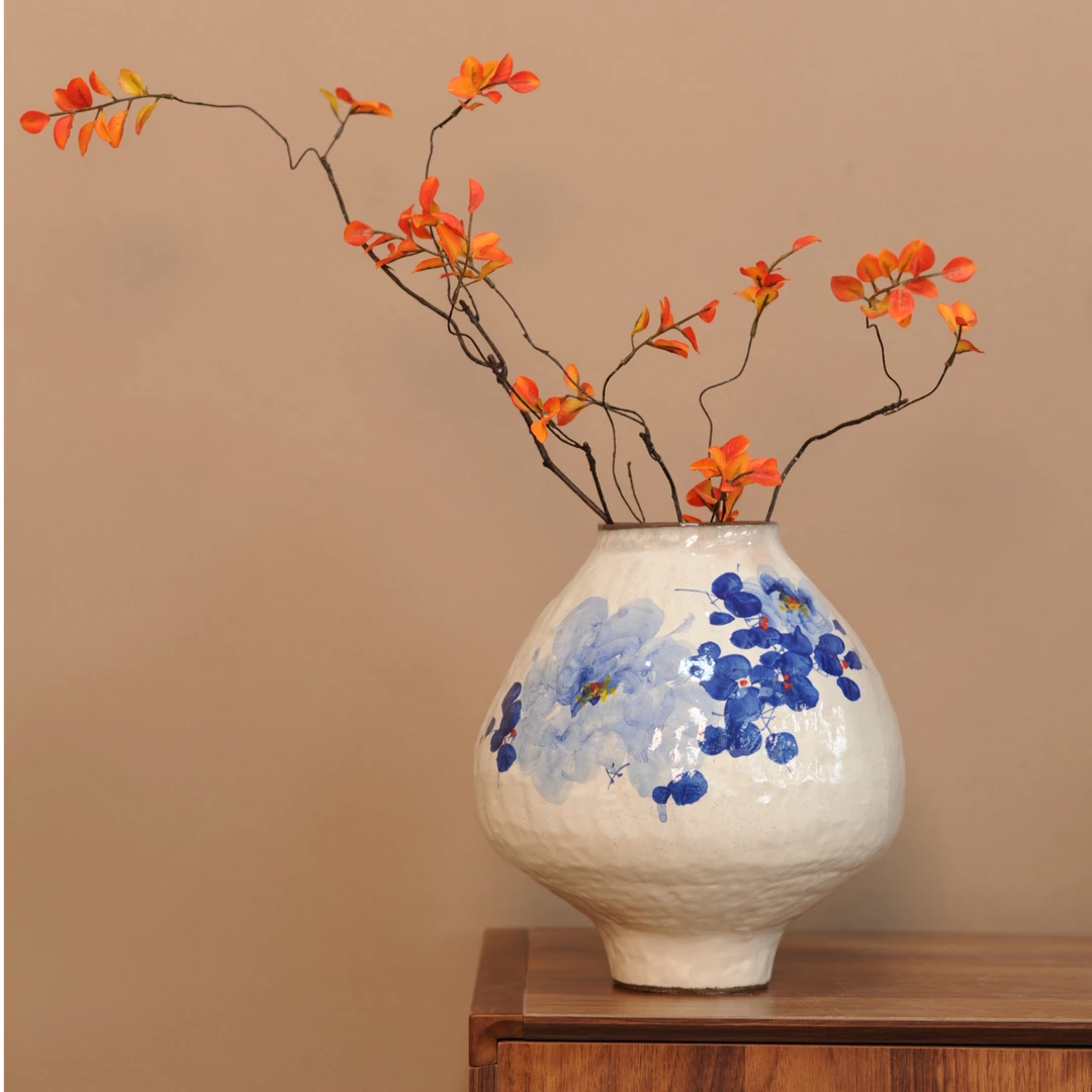 景德镇手绘艺术感花瓶（青花牡丹高31cm 口12cm）